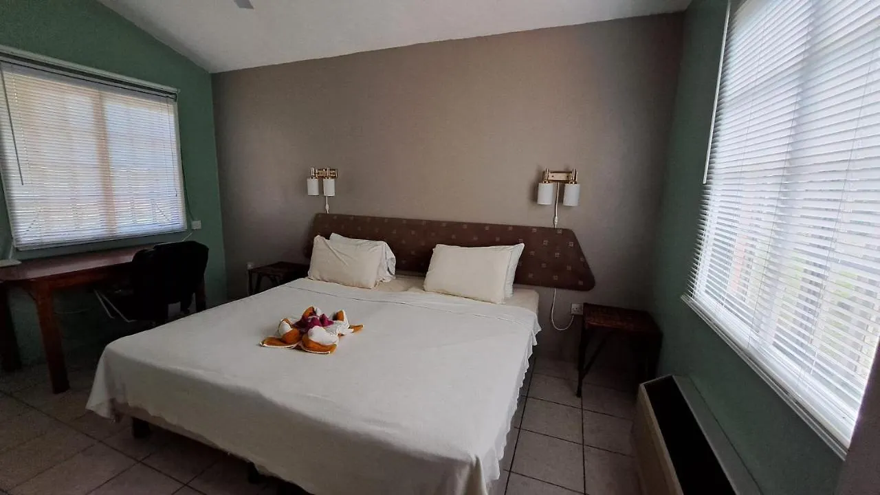 Kootney Resorts Portsmouth